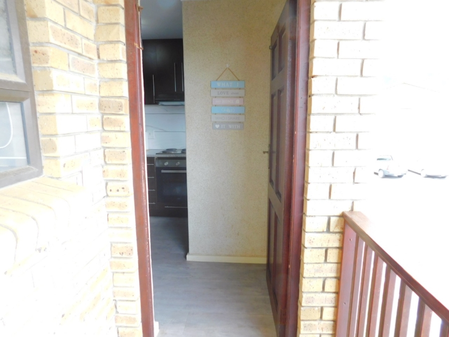 To Let 2 Bedroom Property for Rent in Fairview Golf Estate Western Cape